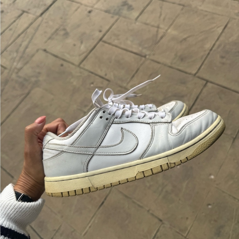 Nike Men's White and Cream Sneakers